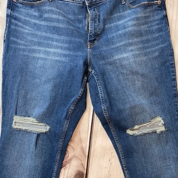 Old Navy High Rise Rockstar super skinny distressed jeans EUC - Picture 4 of 7